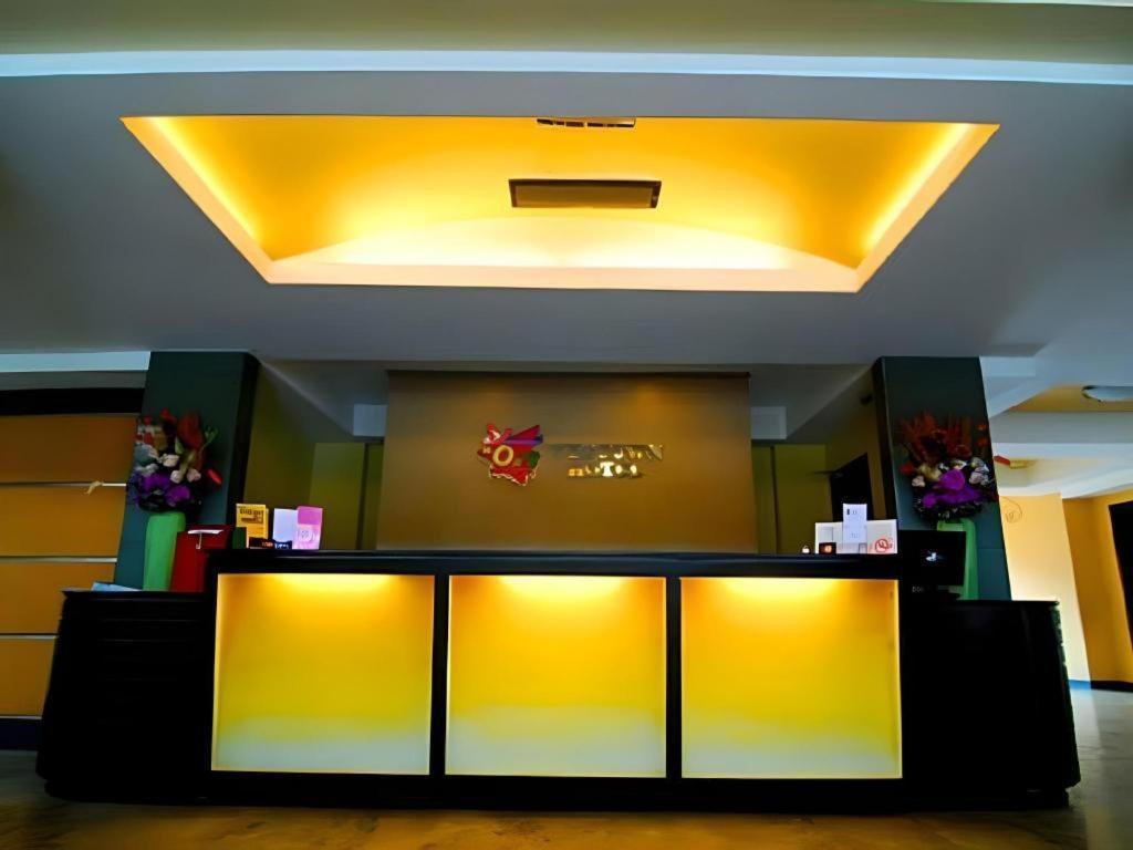 Mo2 Westown Hotel San Juan Bacolod Dış mekan fotoğraf