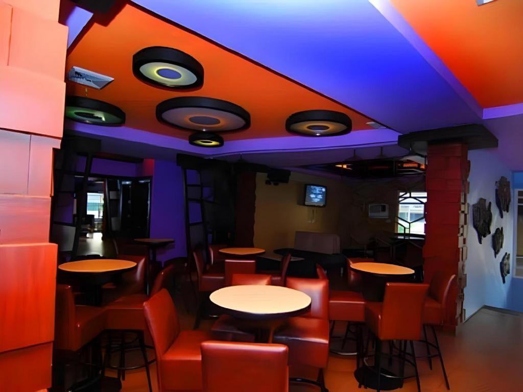Mo2 Westown Hotel San Juan Bacolod Dış mekan fotoğraf