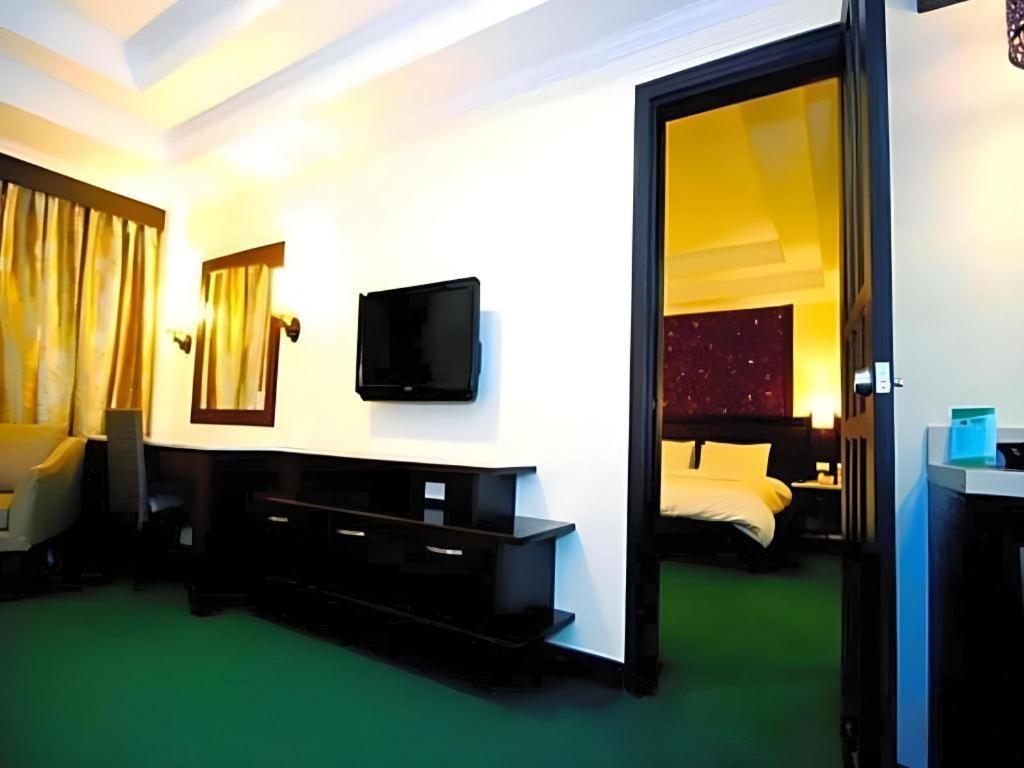 Mo2 Westown Hotel San Juan Bacolod Dış mekan fotoğraf