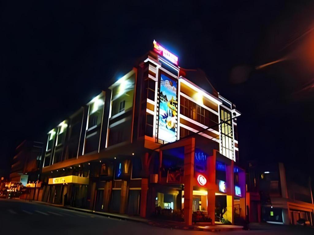 Mo2 Westown Hotel San Juan Bacolod Dış mekan fotoğraf