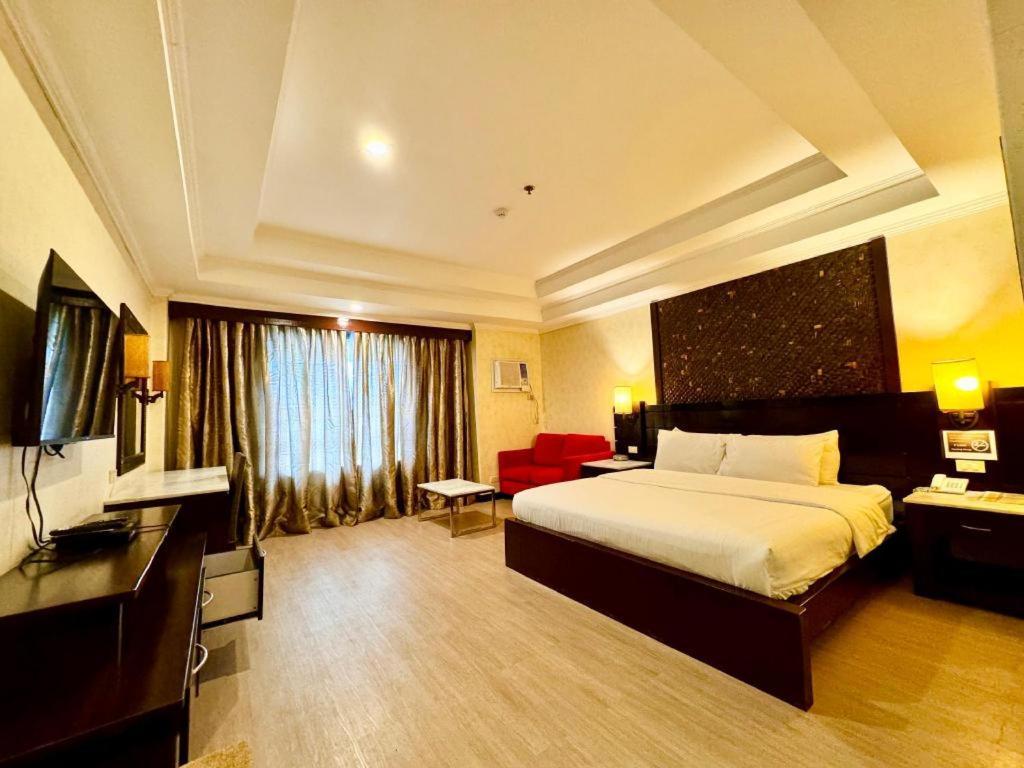 Mo2 Westown Hotel San Juan Bacolod Dış mekan fotoğraf